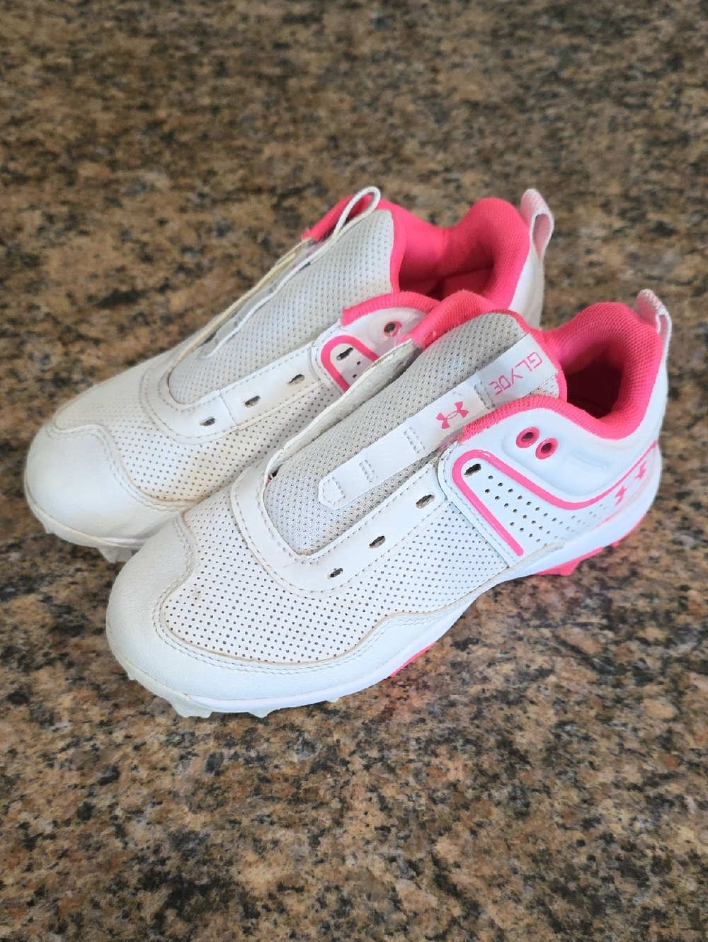 Under Armour Kids White and Pink Softball Cleats Size 13